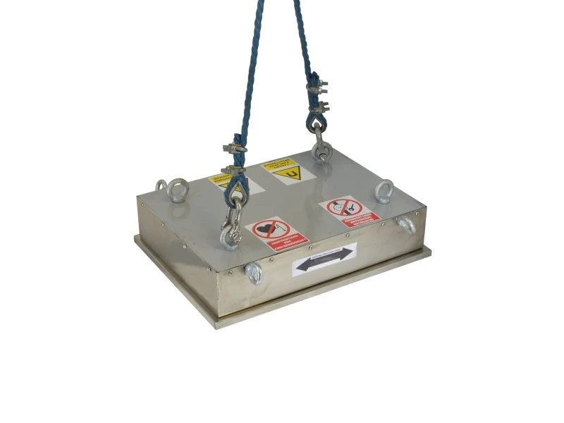 Magnetic block for iron separation  MB 620x450x126 / N with cleanout plate