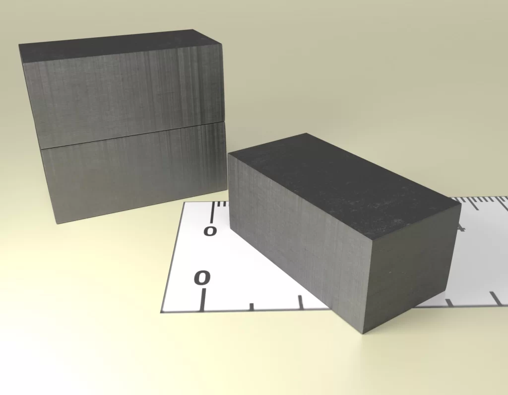 Block Dauermagnete Ferrite 30 x 15 x 13 / F30 Haltekraft Max. = 1.55 Kg. Axiale Magnetisierung [entlang der Höhe]