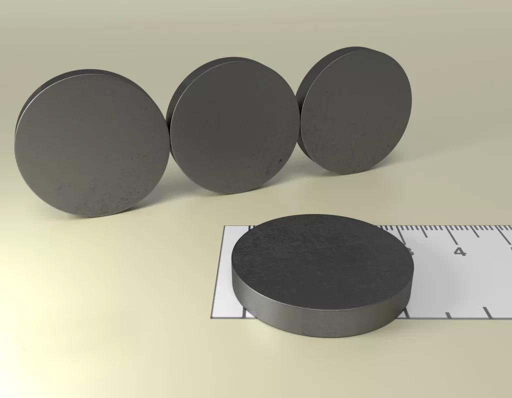 Ferrite Disc Magnet D28 x 10 / F30