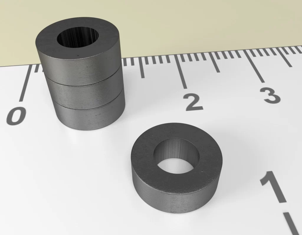 Ferrite Ring Magnet D8 X d4 X 3 / F30